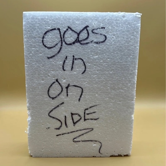 Living Home Christmas Porcelain Snowman Tealight Holder - Picture 11 of 12